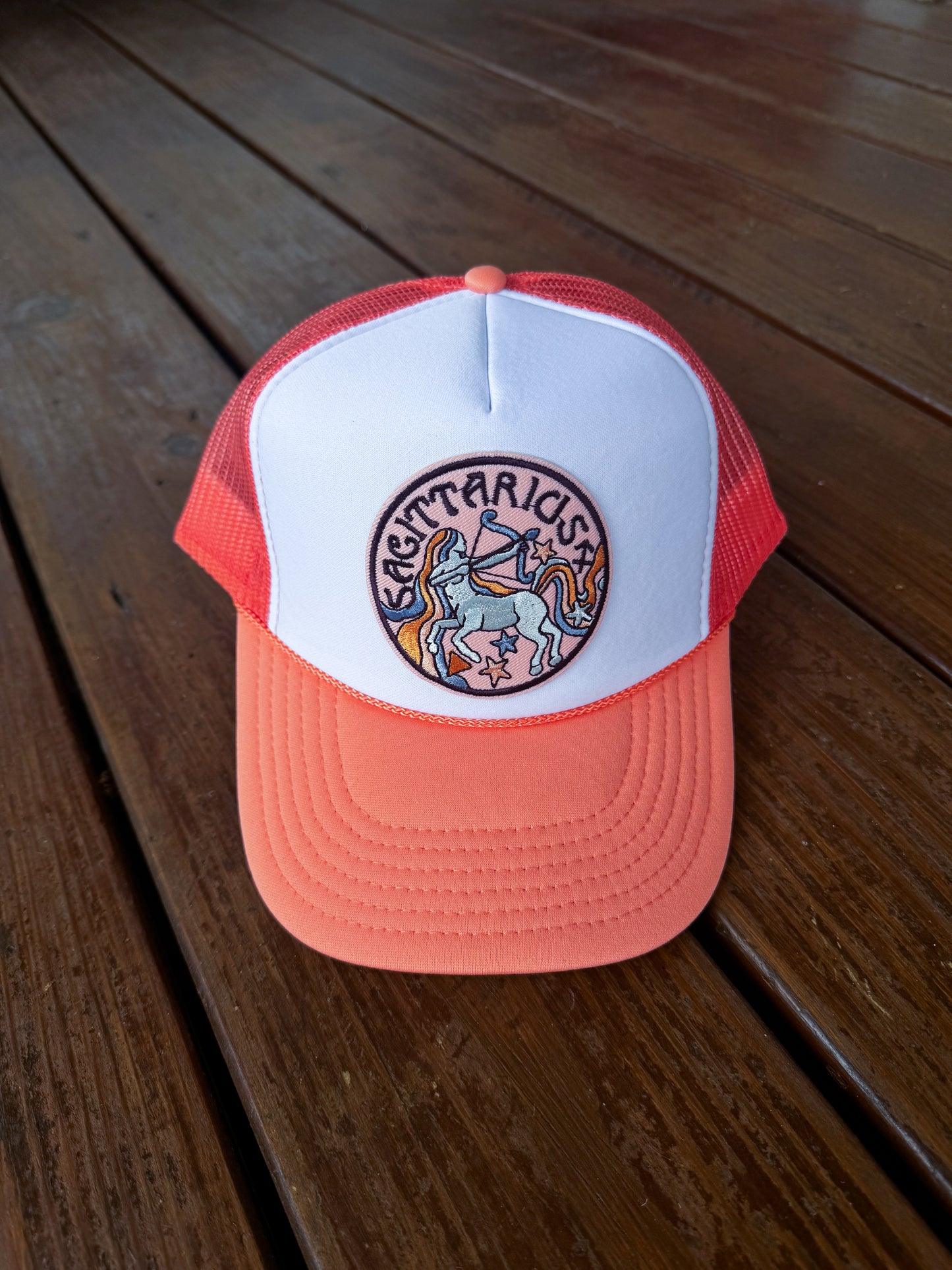 Sagittarius Trucker Peach / White