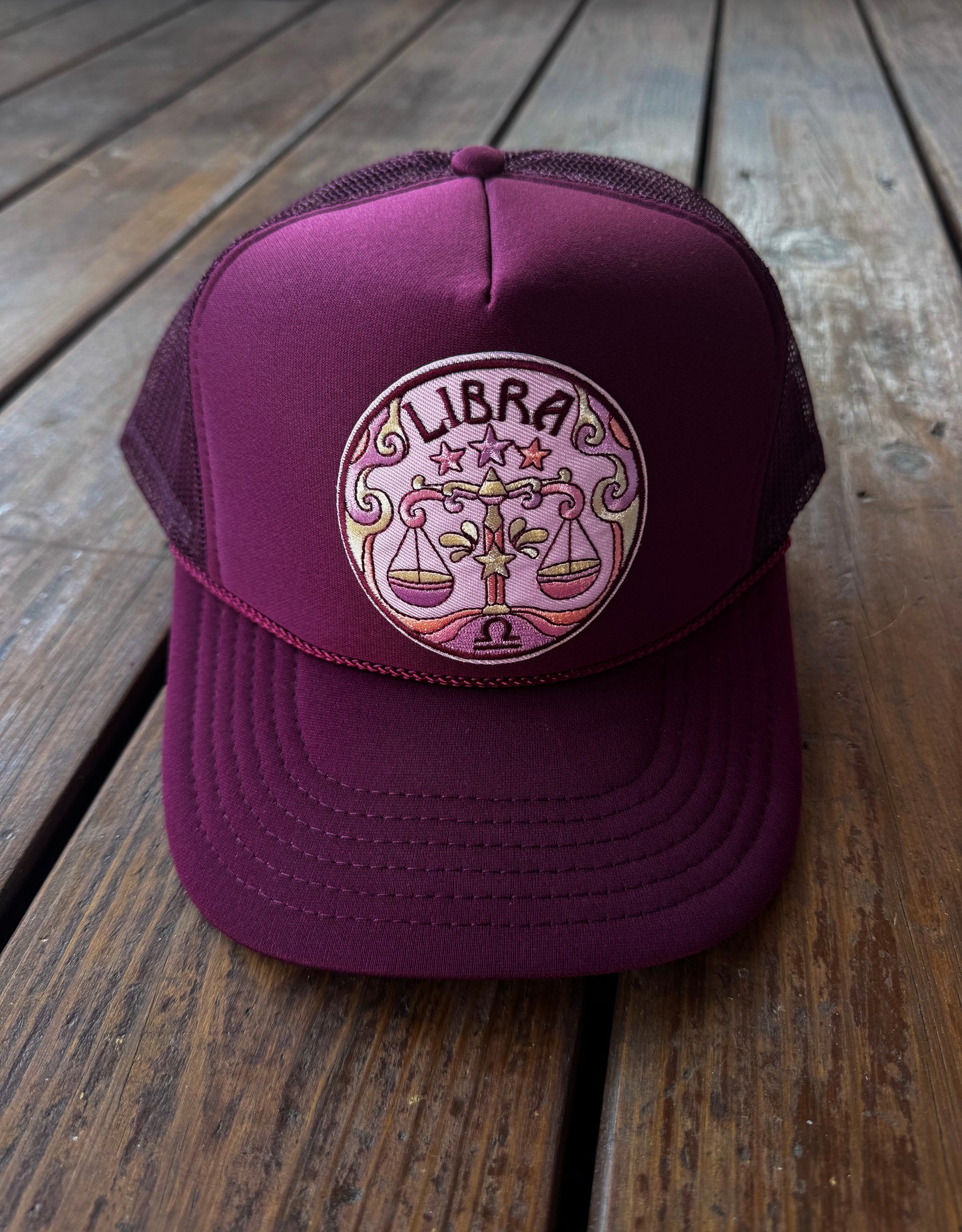 Libra Trucker Burgundy
