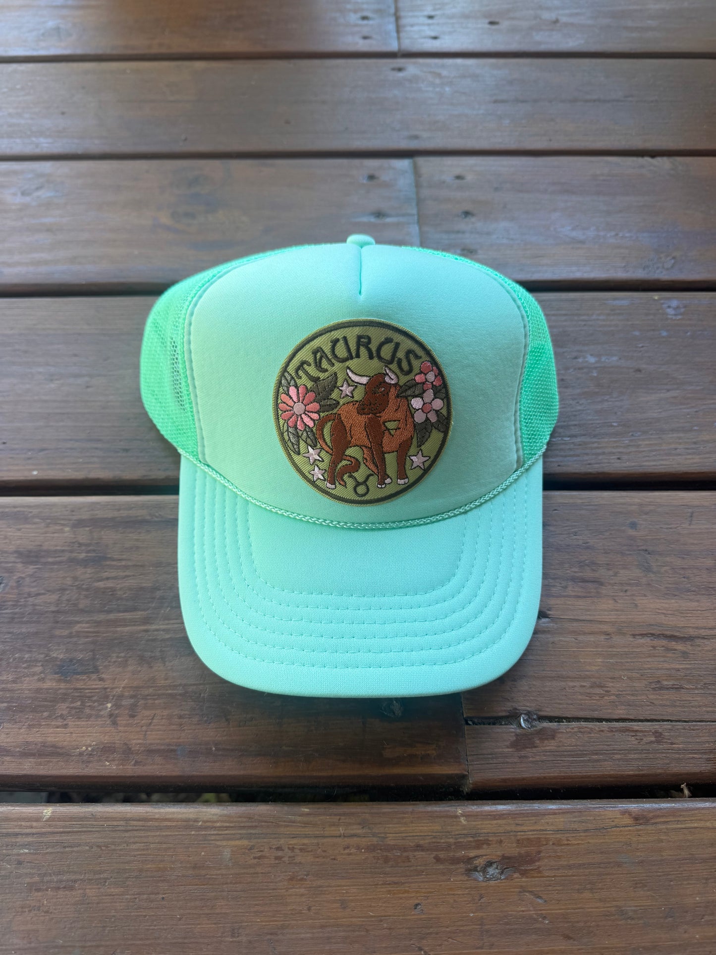 TAURUS TRUCKER MINT